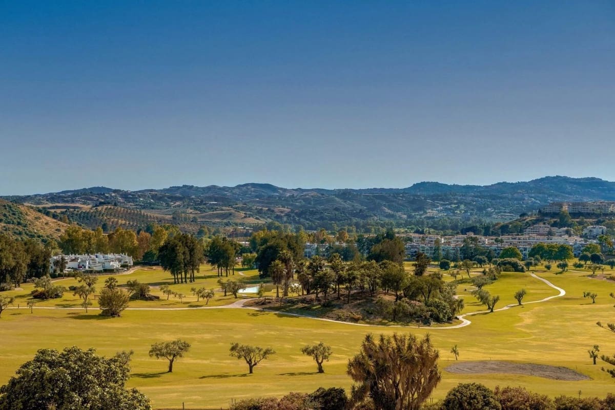 4 Zimmer Penthouse zu verkaufen in Mijas Golf mit Garage - 495.000 € (Ref: 9943237)