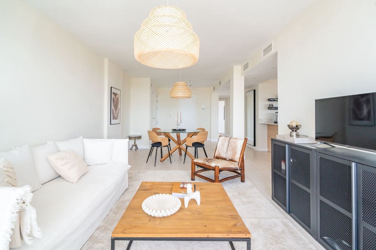 4 soveværelse Lejlighed til salg i Malaga by - € 650.000 (Ref: 9943239)