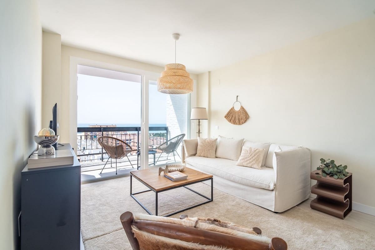4 soveværelse Lejlighed til salg i Malaga by - € 650.000 (Ref: 9943239)