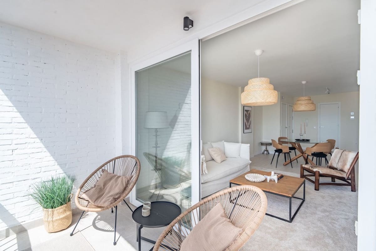 4 soveværelse Lejlighed til salg i Malaga by - € 650.000 (Ref: 9943239)