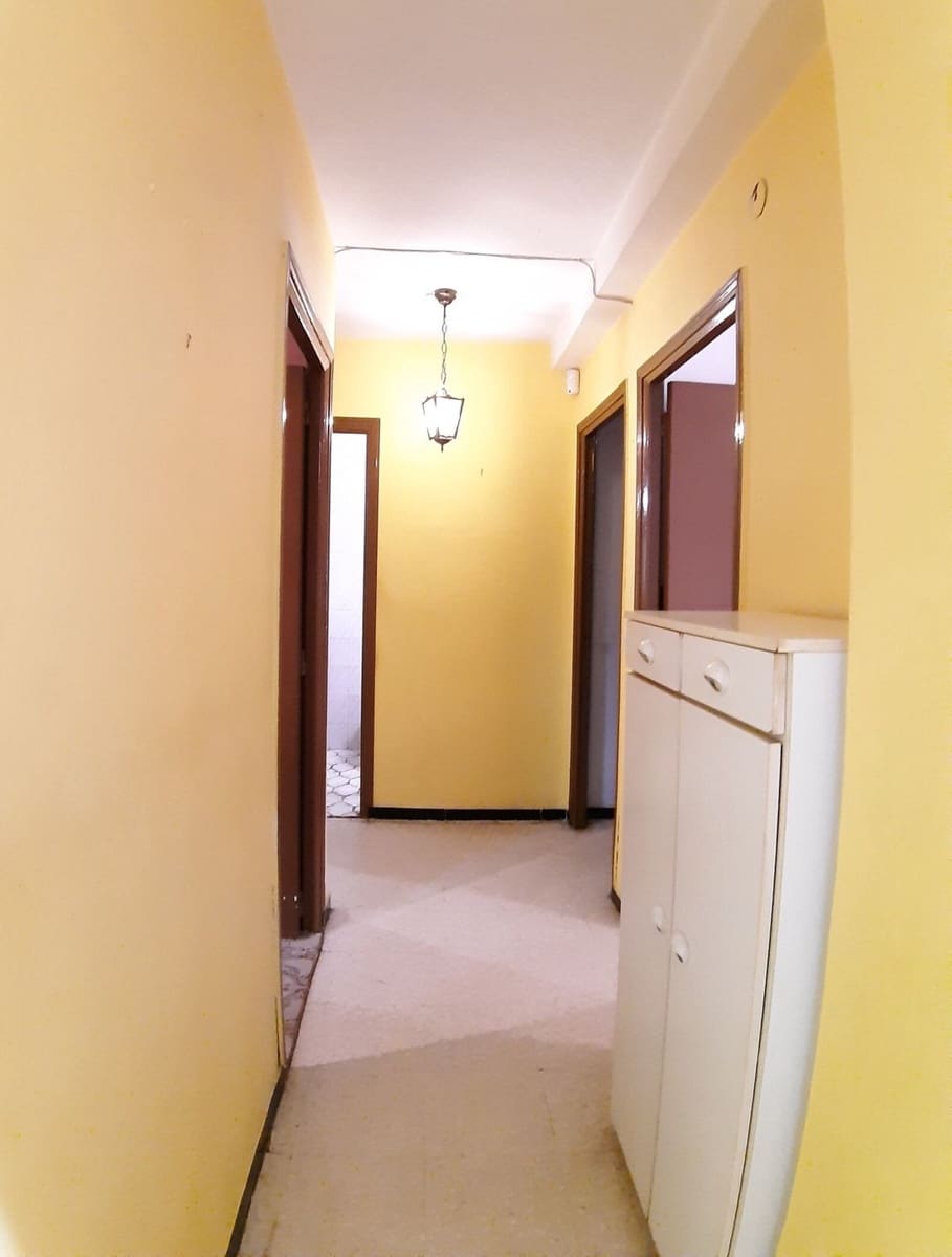 4 sypialnia Apartament na sprzedaż w Fuengirola - 269 500 € (Ref: 9946840)