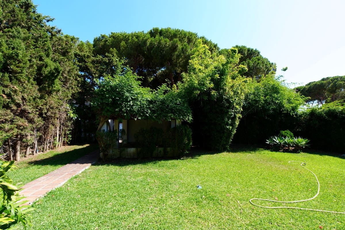 4 soverom Villa til salgs i Las Chapas - € 1 150 000 (Ref: 9946841)