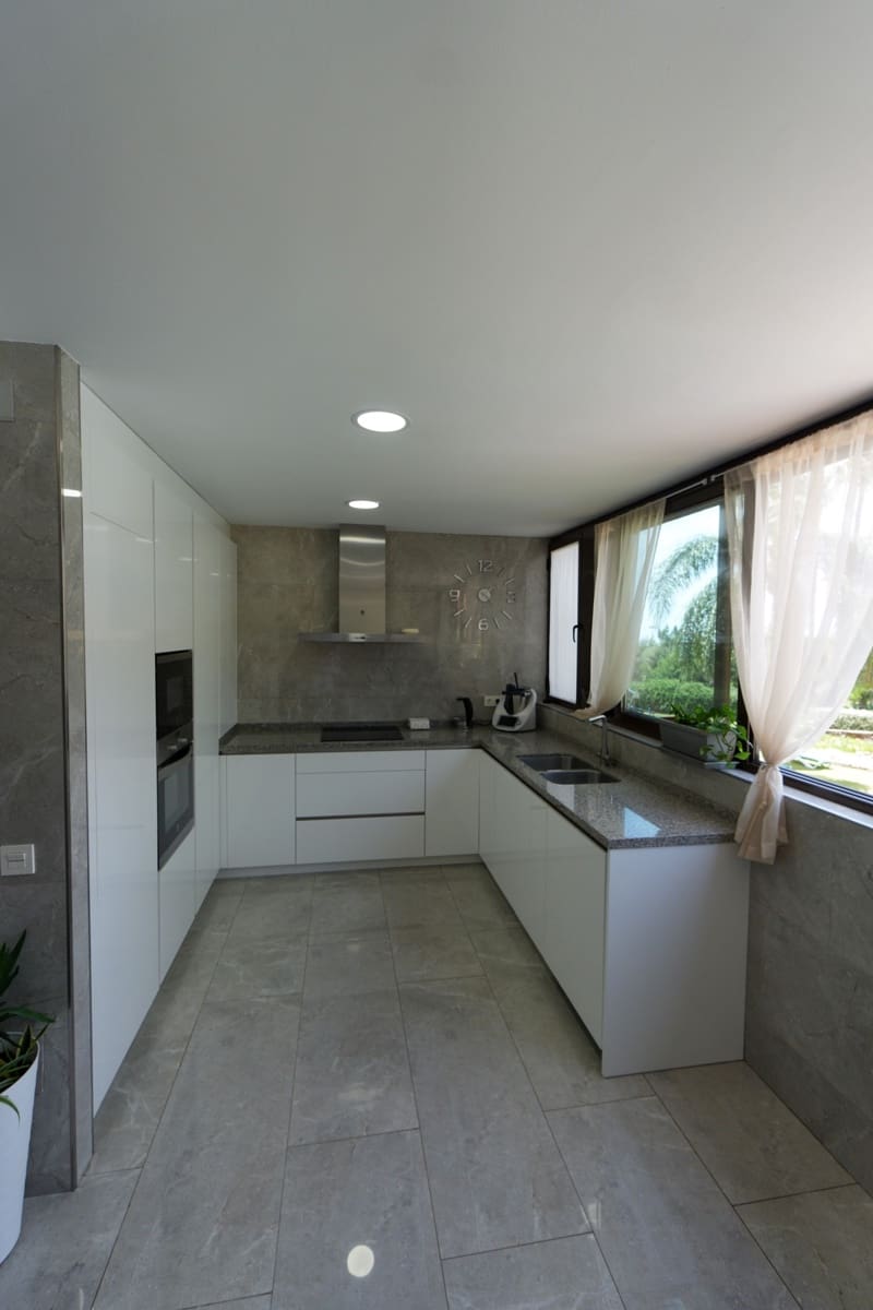 3 soverom Leilighet til salgs i Marbella - € 479 000 (Ref: 9946842)