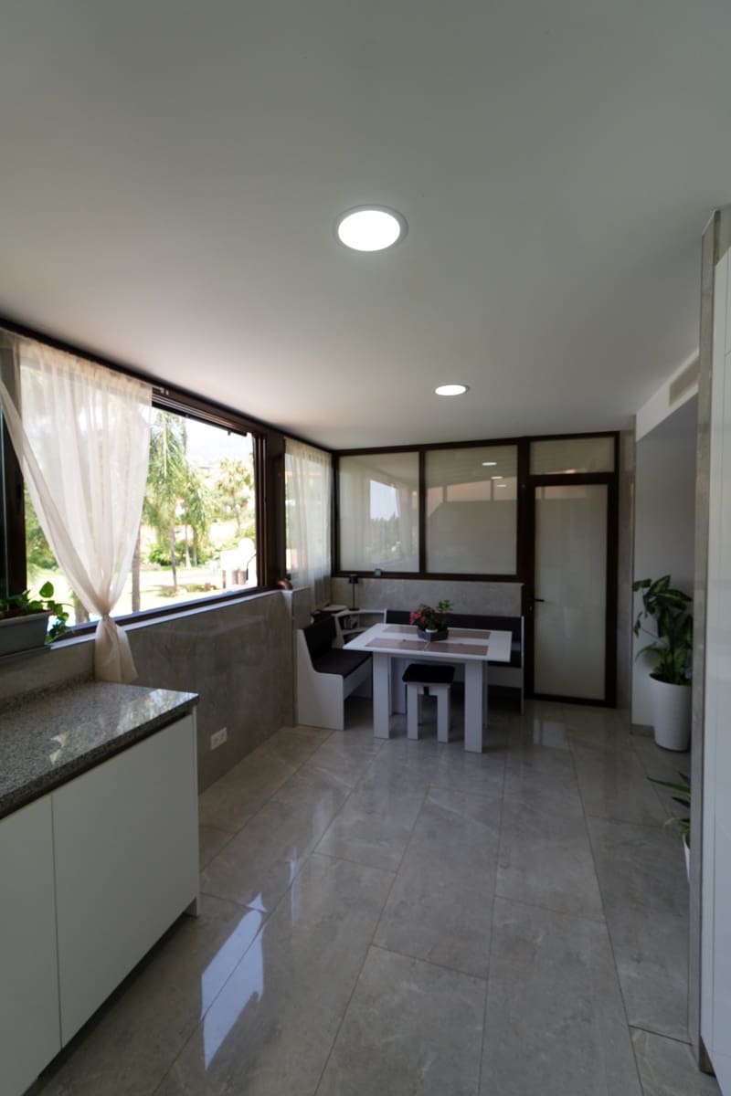 3 soverom Leilighet til salgs i Marbella - € 479 000 (Ref: 9946842)