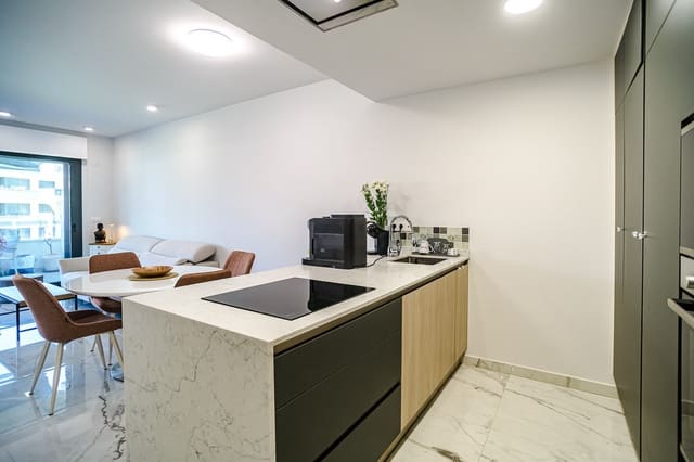 2 chambre Appartement à vendre à Las Piscinas Naturales, Torrevieja - 350 000 € (Ref: 9946844)