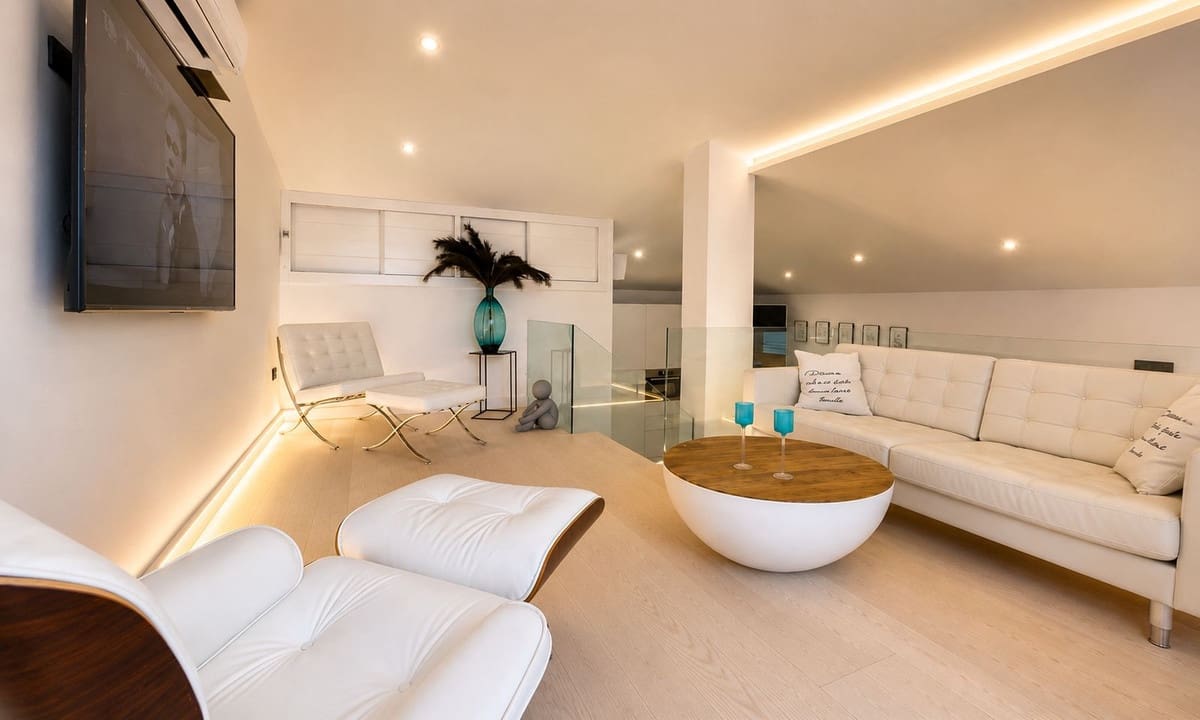 4 sovrum Finca/Hus på landet till salu i Estepona - 1 695 000 € (Ref: 9948966)
