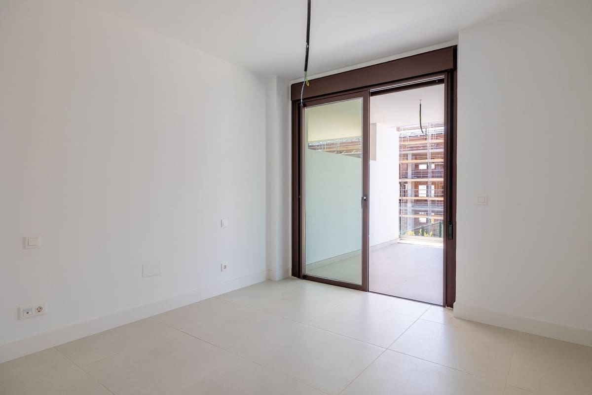 3 soverom Leilighet til salgs i Fuengirola med garasje - € 595 000 (Ref: 9948970)