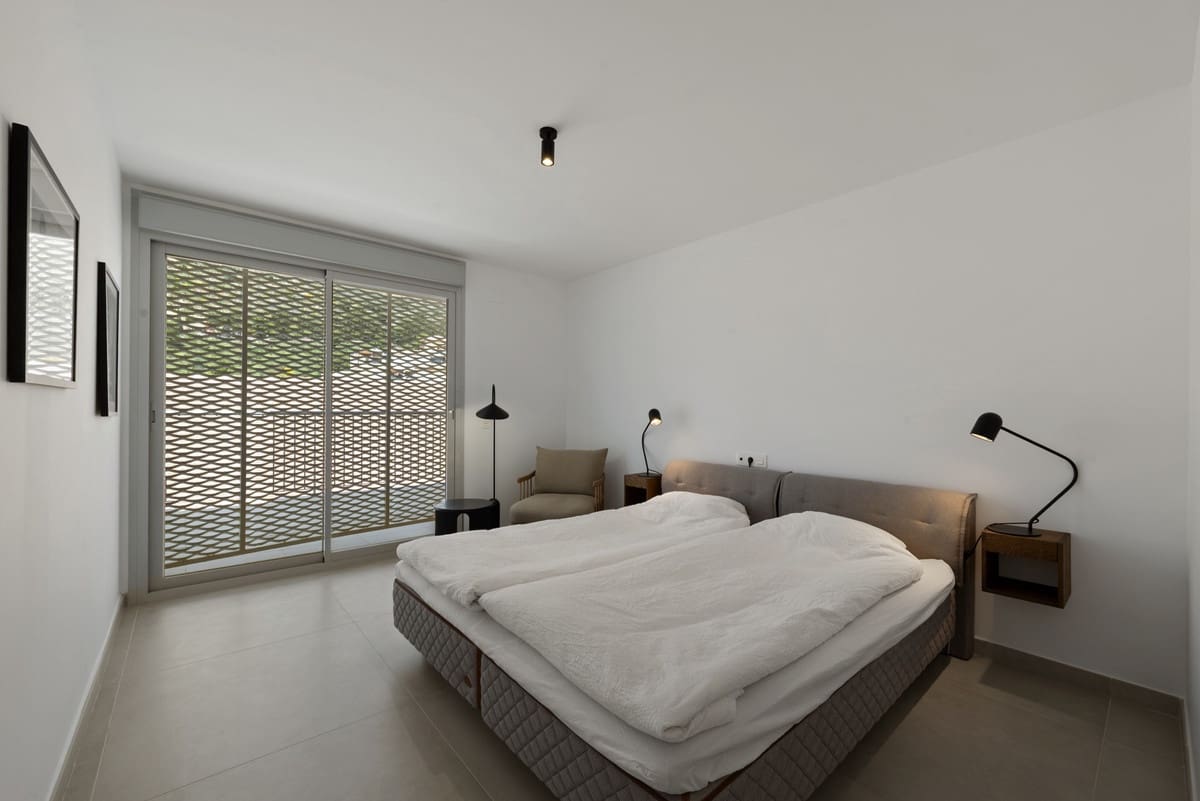 3 slaapkamer Penthouse te koop in Benalmadena - € 1.125.000 (Ref: 9950811)