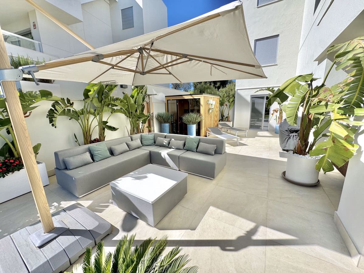 3 soveværelse Lejlighed til salg i La Cala Golf med garage - € 789.000 (Ref: 9950813)