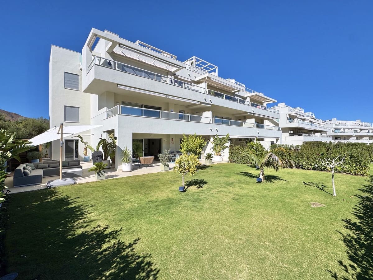 3 soveværelse Lejlighed til salg i La Cala Golf med garage - € 789.000 (Ref: 9950813)