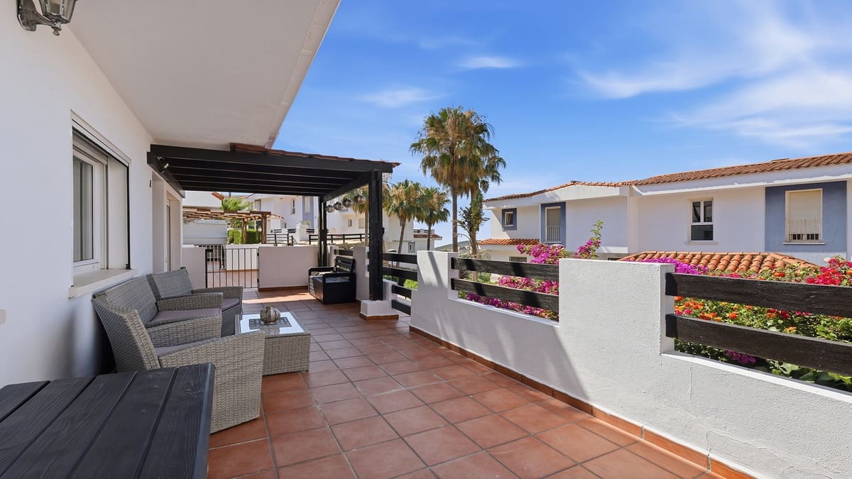 Apartamento de 2 habitaciones en Manilva en venta - 280.000 € (Ref: 9950814)
