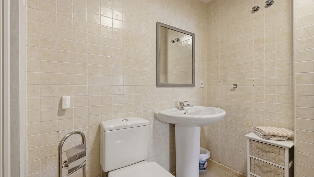 Apartamento de 2 habitaciones en Manilva en venta - 280.000 € (Ref: 9950814)