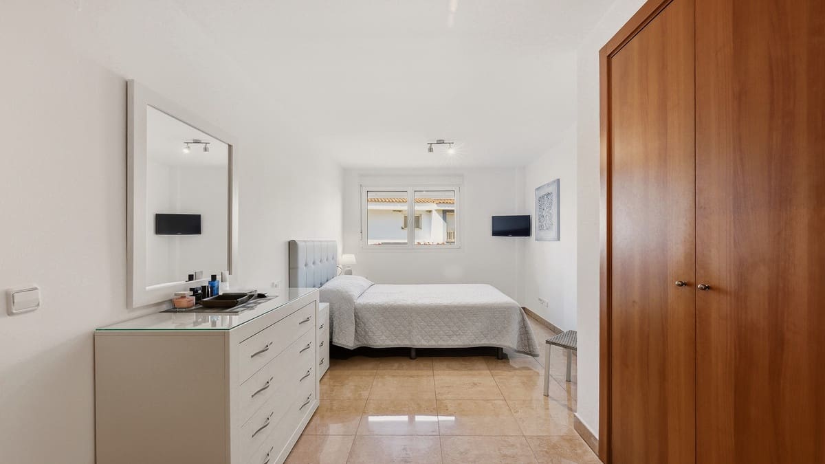 Apartamento de 2 habitaciones en Manilva en venta - 280.000 € (Ref: 9950814)