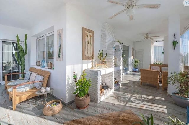 2 soverom Penthouse til salgs i Parque Central, Estepona - € 459 000 (Ref: 9950817)