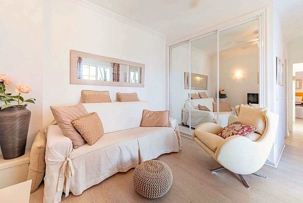 2 soverom Penthouse til salgs i Estepona - € 459 000 (Ref: 9950817)