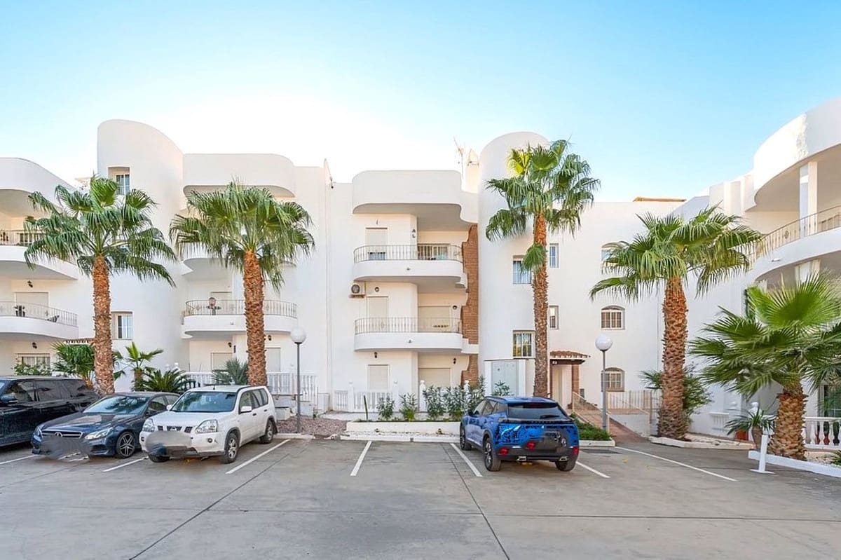 2 soverom Penthouse til salgs i Estepona - € 459 000 (Ref: 9950817)
