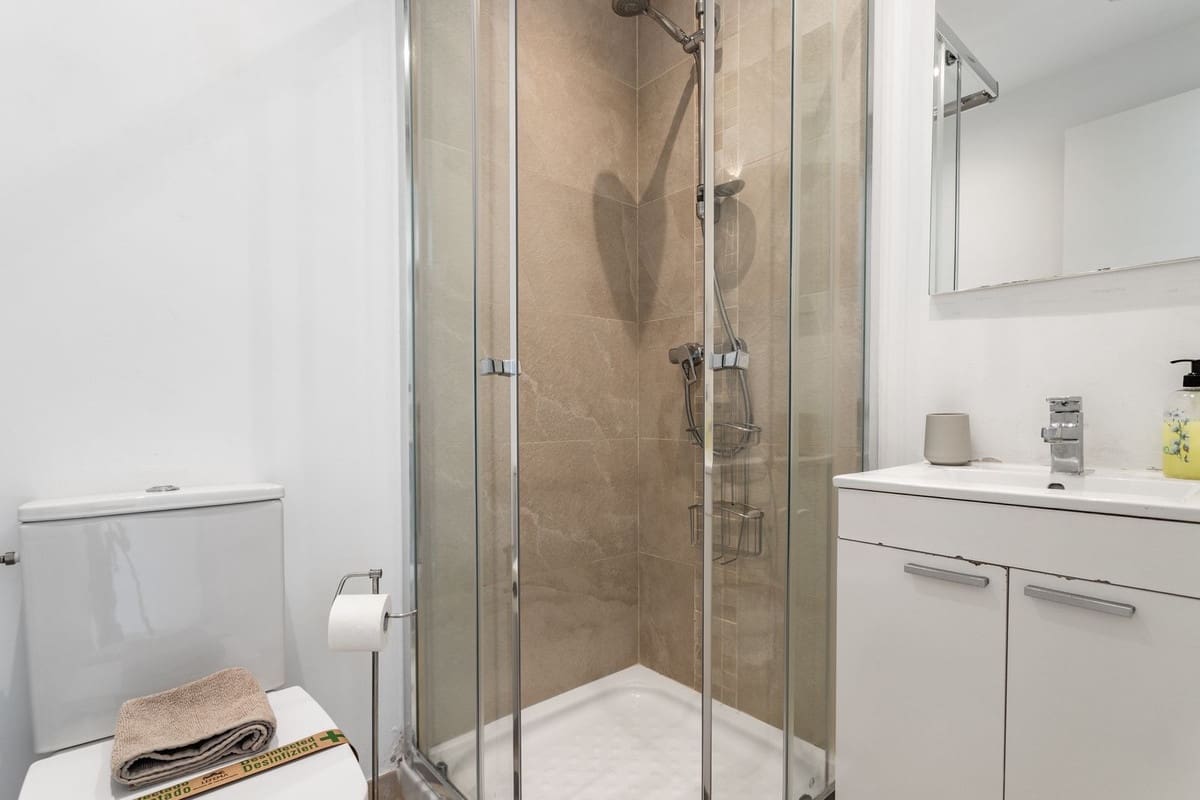2 sypialnia Penthouse na sprzedaż w Fuengirola z garażem - 450 000 € (Ref: 9950819)