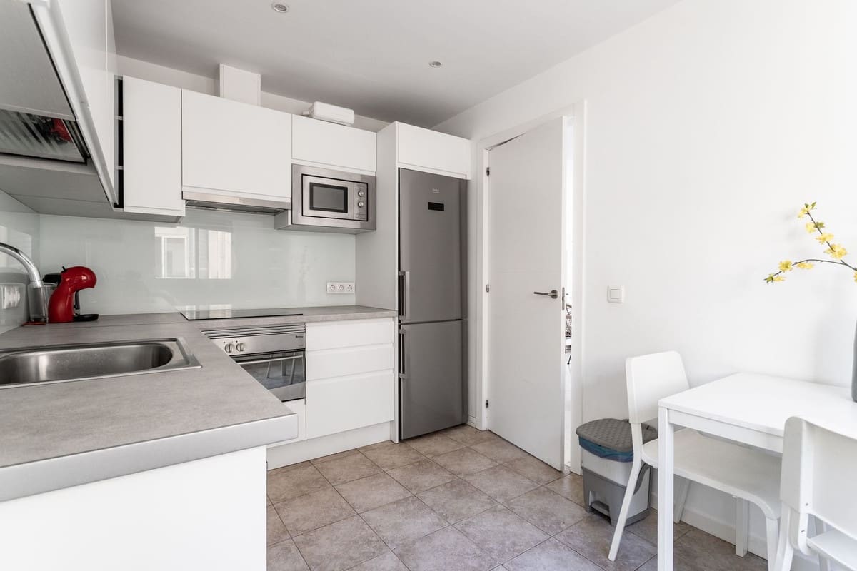 2 sypialnia Penthouse na sprzedaż w Fuengirola z garażem - 450 000 € (Ref: 9950819)