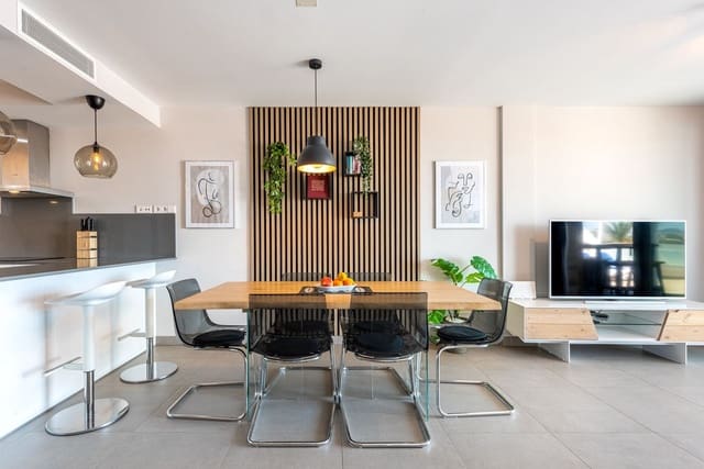 3 bedroom Apartment for sale in Castillo Sohail, Fuengirola with garage - € 639,000 (Ref: 9953558)