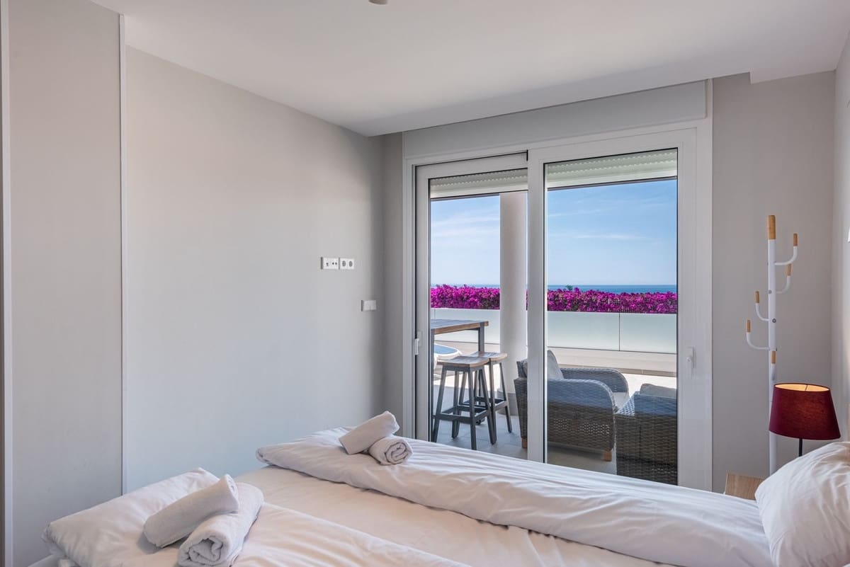 3 slaapkamer Appartement te koop in Fuengirola met garage - € 639.000 (Ref: 9953558)