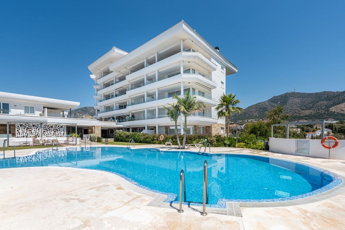 3 slaapkamer Appartement te koop in Fuengirola met garage - € 639.000 (Ref: 9953558)