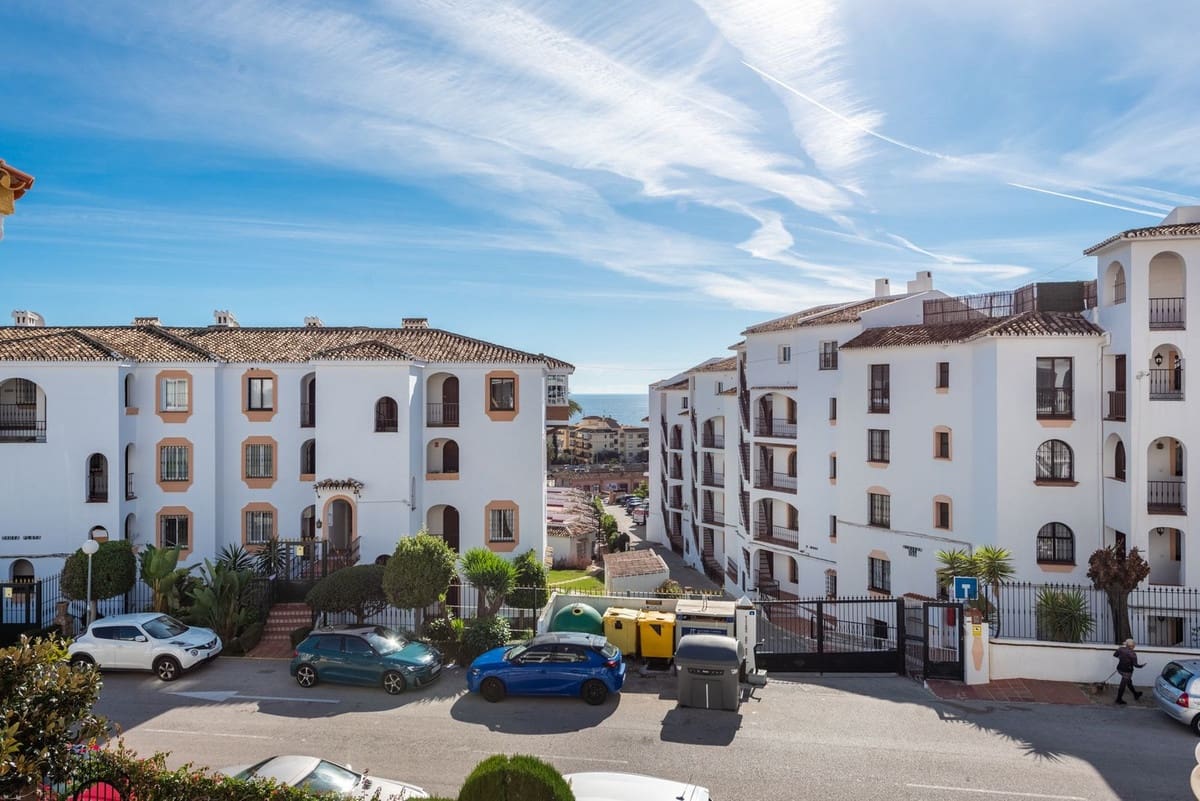 2 chambre Appartement à vendre à Riviera del Sol avec garage - 318 000 € (Ref: 9953566)