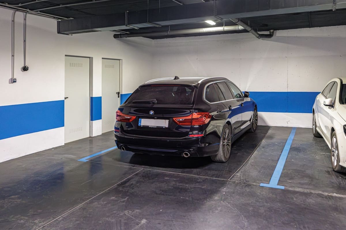 3 makuuhuone Huoneisto myytävänä paikassa Estepona mukana 
autotalli - 799 000 € (Ref: 9953568)