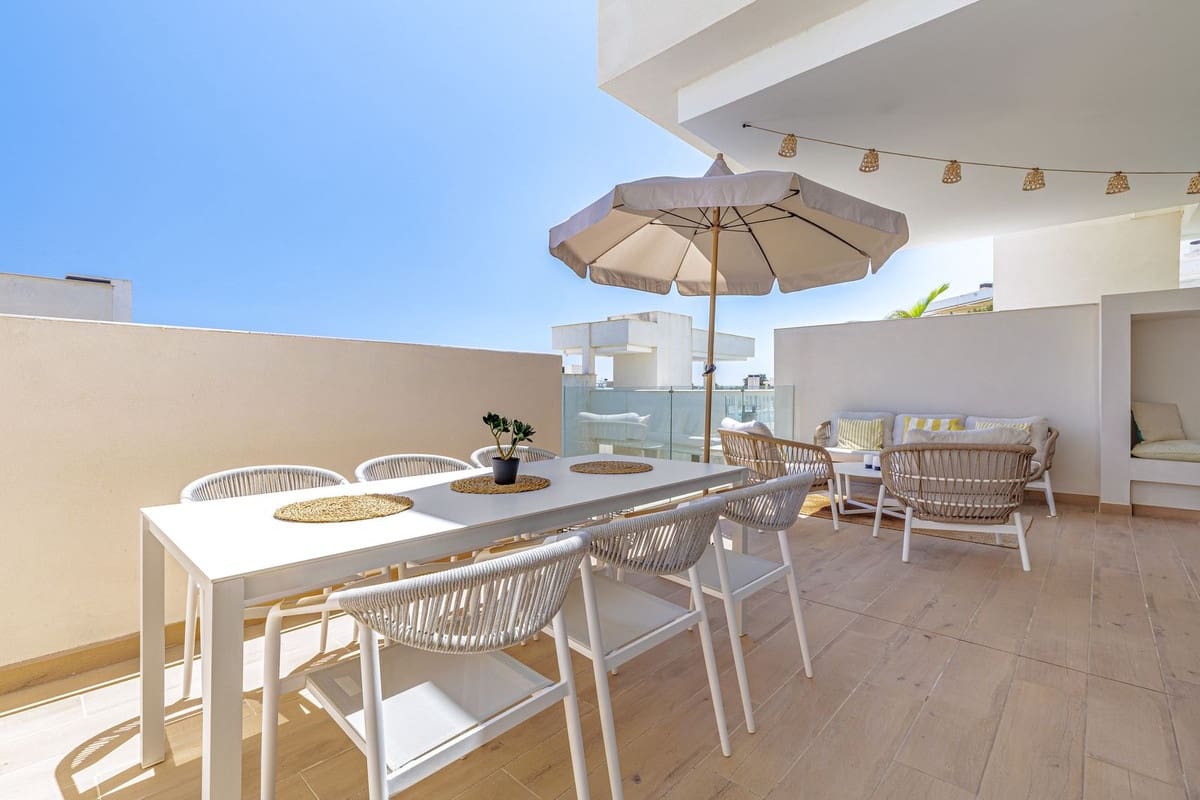 3 makuuhuone Huoneisto myytävänä paikassa Estepona mukana 
autotalli - 799 000 € (Ref: 9953568)