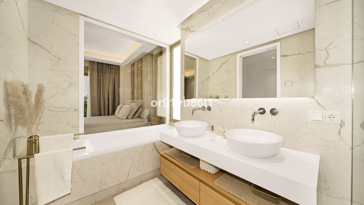 3 sypialnia Apartament na sprzedaż w Golden Mile z garażem - 3 700 000 € (Ref: 9954619)
