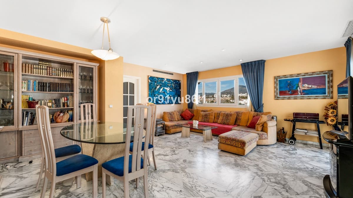 2 chambre Appartement à vendre à Puerto Banus - 1 200 000 € (Ref: 9954620)
