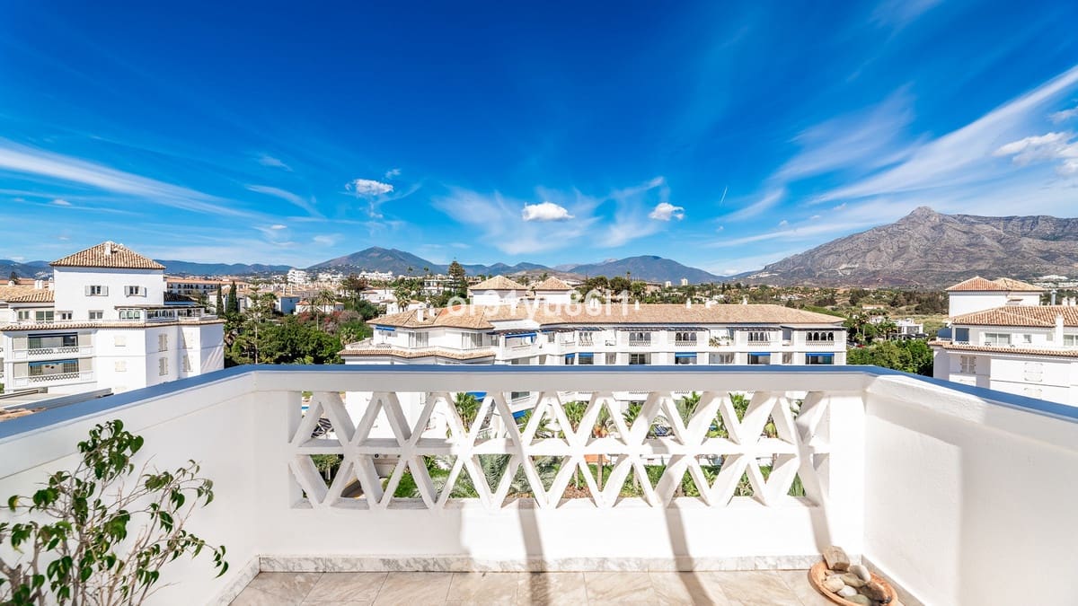 2 chambre Appartement à vendre à Puerto Banus - 1 200 000 € (Ref: 9954620)