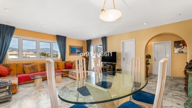 2 chambre Appartement à vendre à Puerto Banus, Marbella - 1 200 000 € (Ref: 9954620)