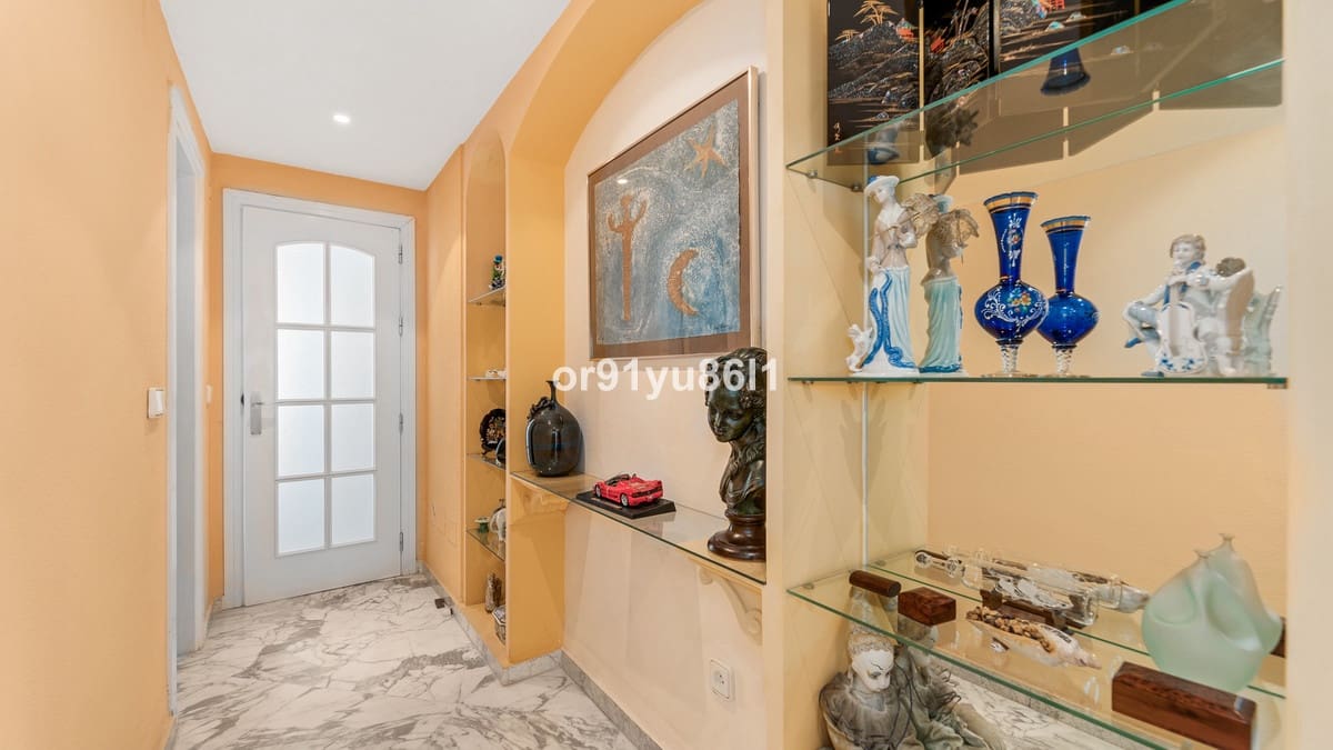2 chambre Appartement à vendre à Puerto Banus - 1 200 000 € (Ref: 9954620)