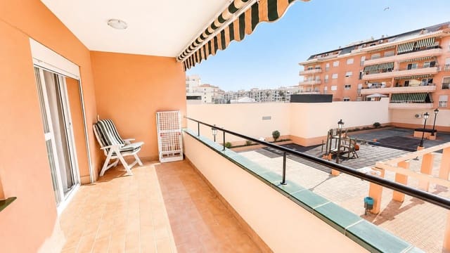 2 slaapkamer Appartement te koop in San Luis de Sabinillas, Manilva met garage - € 250.000 (Ref: 9954621)