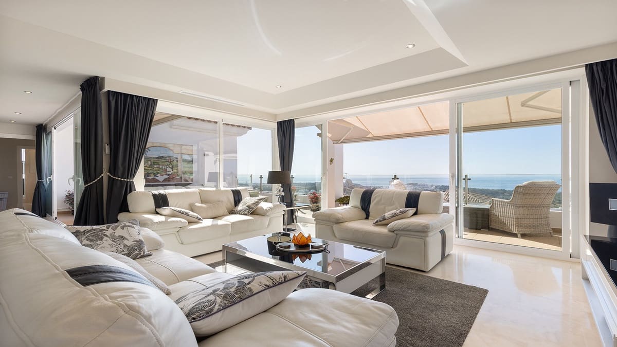 3 chambre Penthouse à vendre à Casares - 630 000 € (Ref: 9958894)