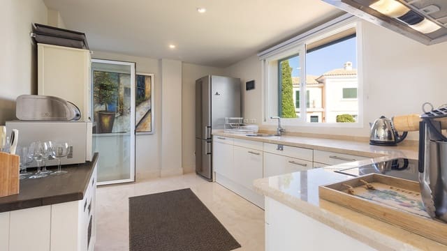 3 chambre Penthouse à vendre à Casares - 630 000 € (Ref: 9958894)