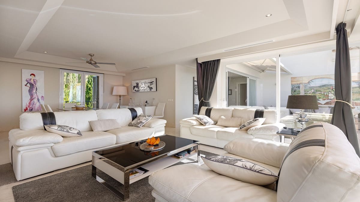 3 chambre Penthouse à vendre à Casares - 630 000 € (Ref: 9958894)