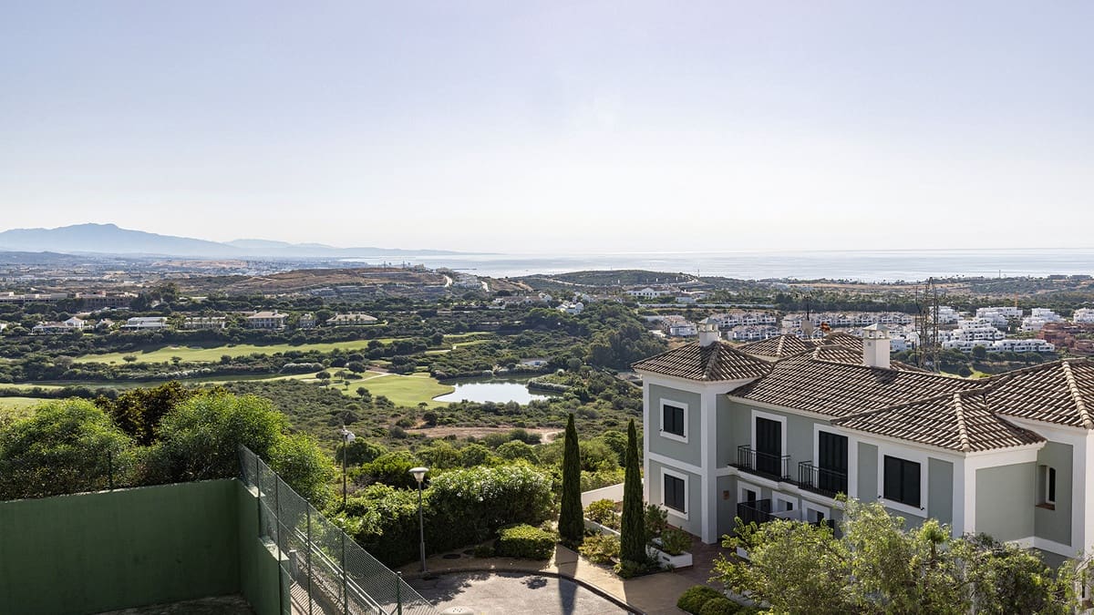 3 chambre Penthouse à vendre à Casares - 630 000 € (Ref: 9958894)