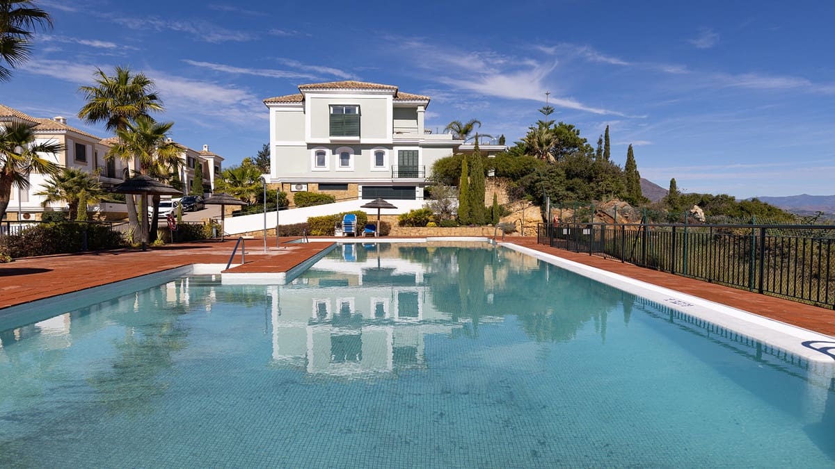 3 chambre Penthouse à vendre à Casares - 630 000 € (Ref: 9958894)