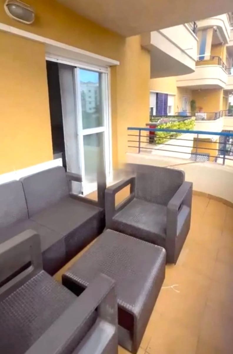 1 chambre Appartement à vendre à Estepona avec garage - 328 000 € (Ref: 9958902)