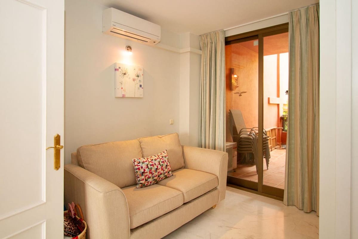 2 slaapkamer Appartement te koop in La Mairena - € 369.000 (Ref: 9958904)