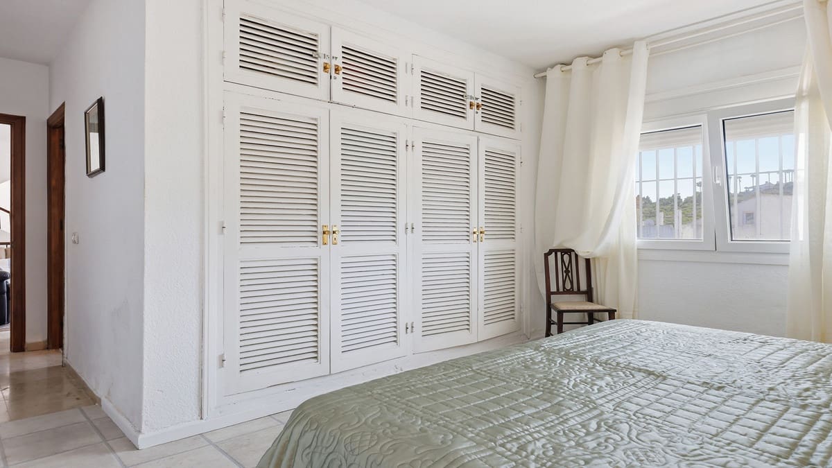 3 soverom Villa til salgs i Manilva - € 380 000 (Ref: 9961956)