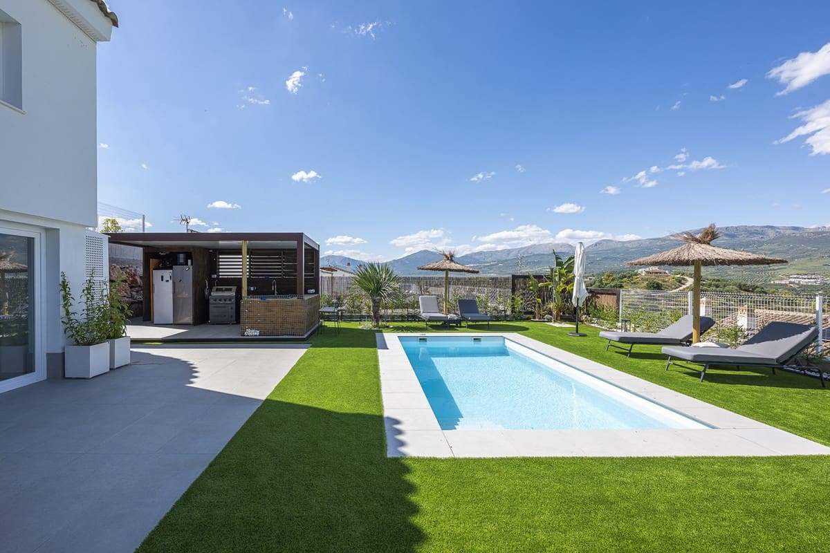 3 soveværelse Villa til salg i Vinuela - € 445.000 (Ref: 9966018)