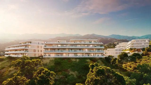 4 sypialnia Apartament na sprzedaż w Parque Central, Estepona z basenem garażem - 838 000 € (Ref: 9972375)