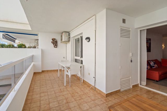 1 soverom Leilighet til salgs i Parque Central, Estepona med svømmebasseng garasje - € 325 000 (Ref: 9984335)