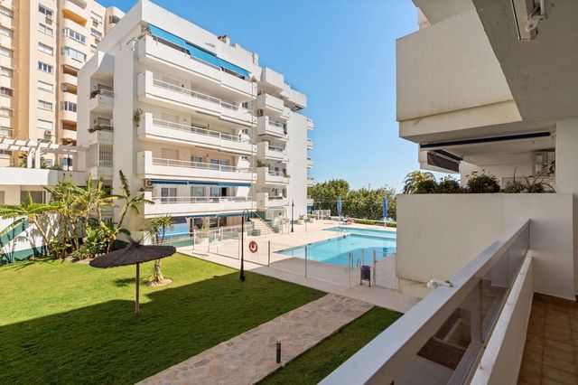 1 soverom Leilighet til salgs i Parque Central, Estepona med svømmebasseng garasje - € 325 000 (Ref: 9984335)