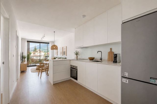 2 makuuhuone Huoneisto myytävänä paikassa Los Boliches , Fuengirola - 340 000 € (Ref: 9990022)