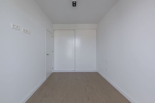 2 makuuhuone Huoneisto myytävänä paikassa Los Boliches , Fuengirola - 340 000 € (Ref: 9990022)