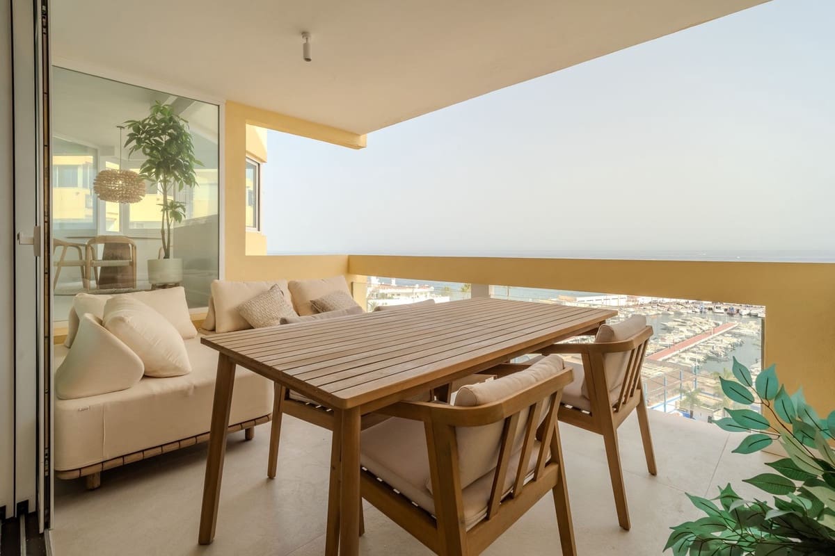 3 soveværelse Lejlighed til salg i Marbella med swimmingpool garage - € 1.440.000 (Ref: 9999801)