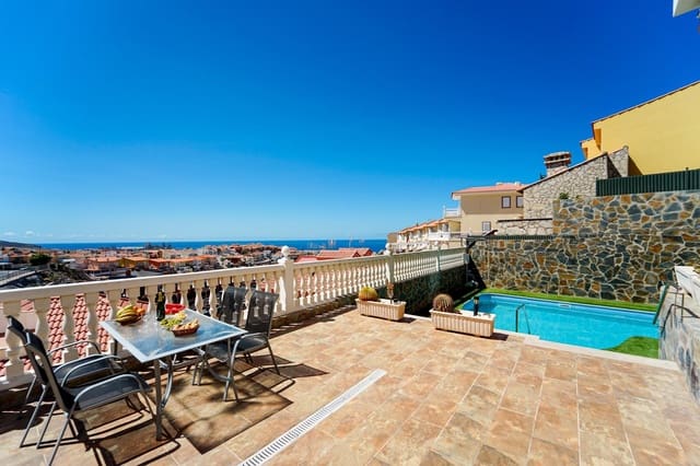 Chalet de 4 habitaciones en Arguineguín, Mogán en venta con piscina garaje - 1.050.000 € (Ref: 8696367)